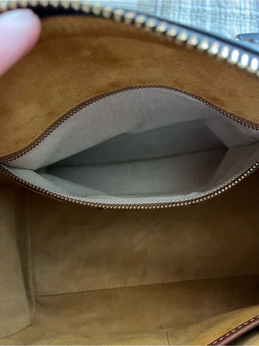 Coach Ruby Satchel 25-Authentic - Picture 14 of 16